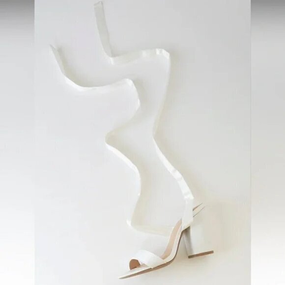 Lulu's White Alta Satin Lace Up Block Heel Gladiator Sandals Size 10 - Picture 4 of 8